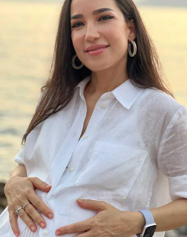 İpek Açar, Hamile olduğunu öğrenince evlatlık başvurusunu geri çekti