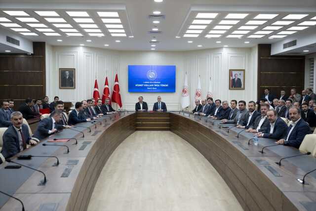 Kamu Toplu Sözleşmesi'nde 11 hizmet kolunda kısmi uzlaşma sağlandı