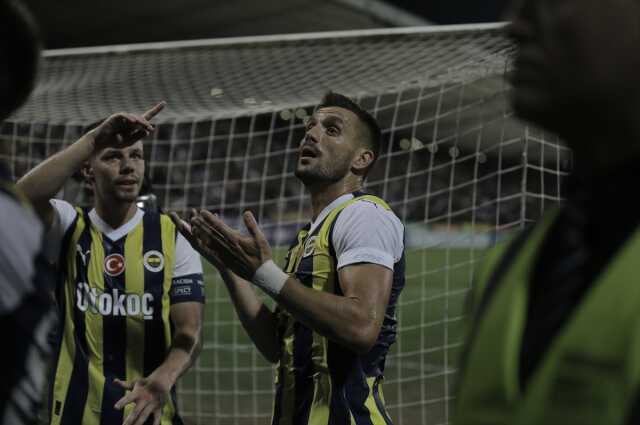 Kulübede oturmaya tahammülü yok! İsmail Kartal'ın rotasyon talebine Tadic'ten taraftarı mest eden cevap