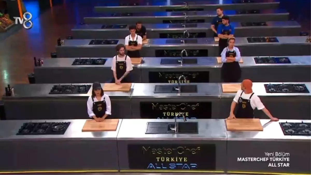 Masterchef 2023 Mavi takımda dokunulmaz kim oldu, bireysel dokunulmazlığı kim kazandı? 23 Ağustos Çarşamba Masterchef Mavi takımın birincisi kim oldu?