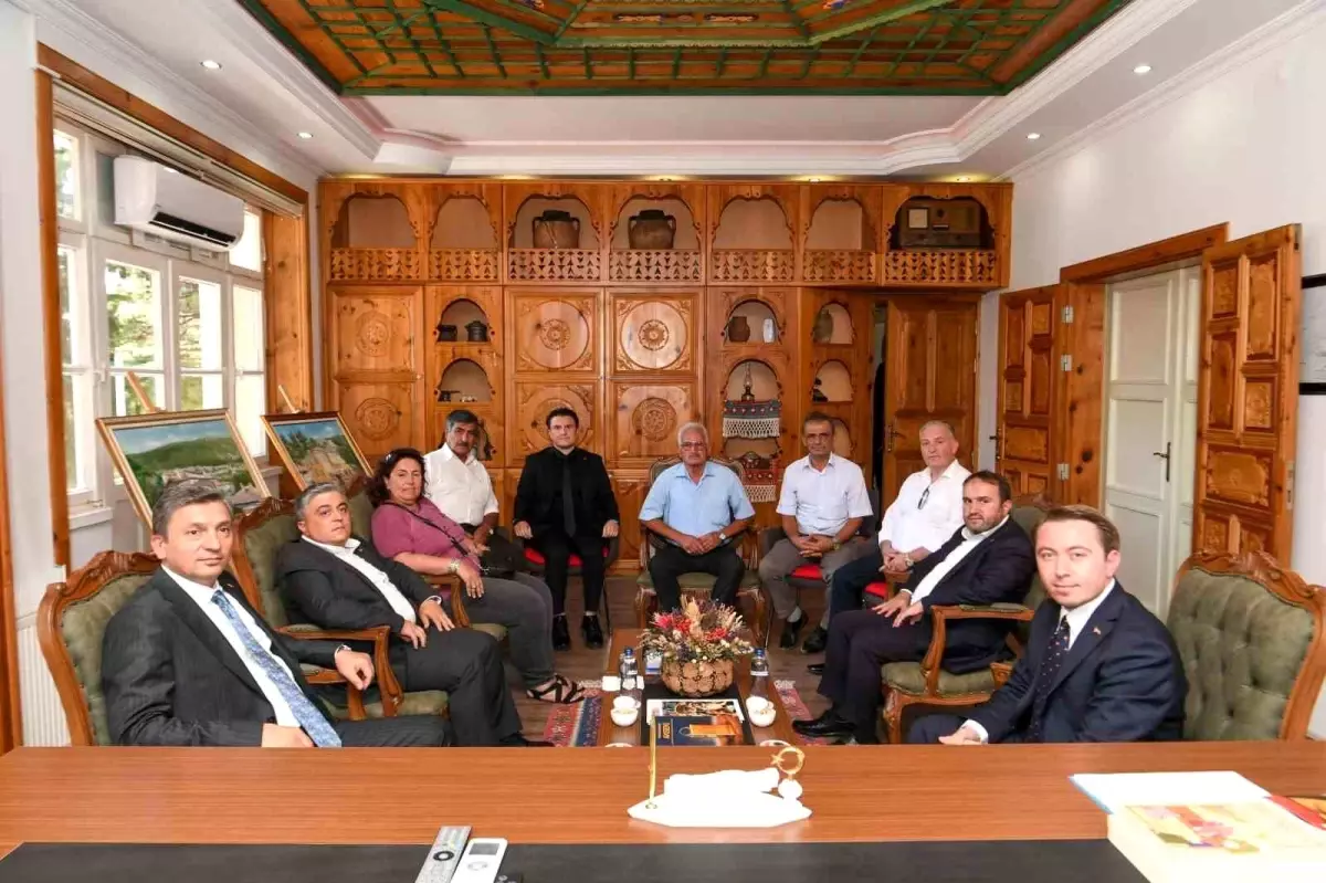 Antalya Valisi Akseki'yi Ziyaret Etti