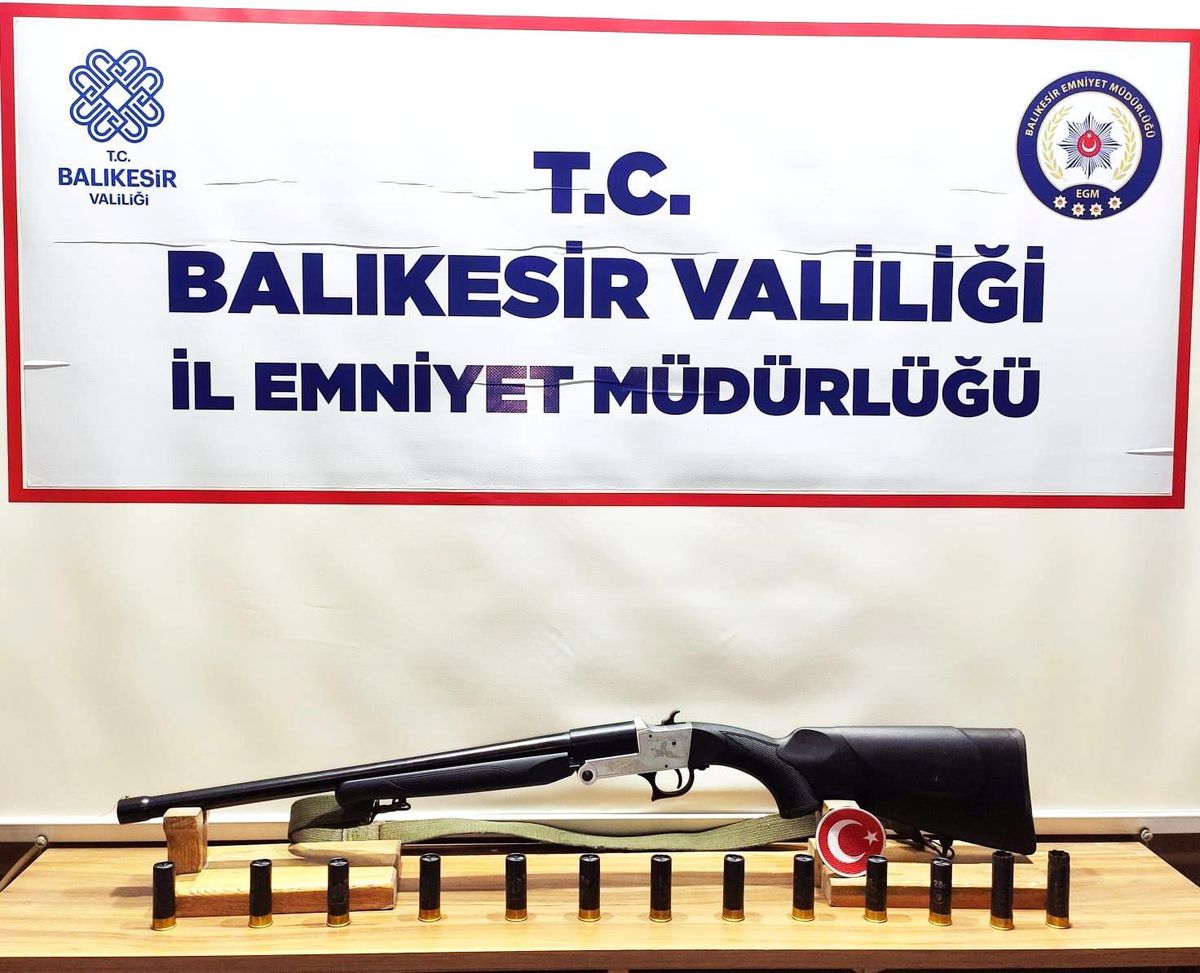Balıkesir'de Asayiş Uygulaması: 26 Şahıs Gözaltına Alındı
