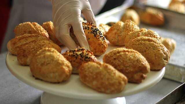 Çölyak hastalığı nedir? Glüten duyarlılığı ve belirtileri Çölyak hastalığı nedir? Glüten duyarlılığı ve belirtileri