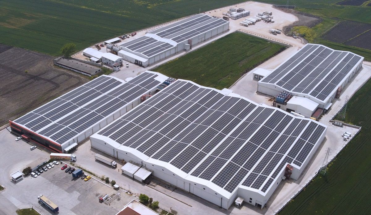 CW Enerji, Balıkesir'de 12 bin 326,81 kWp gücünde güneş enerji santrali kurdu