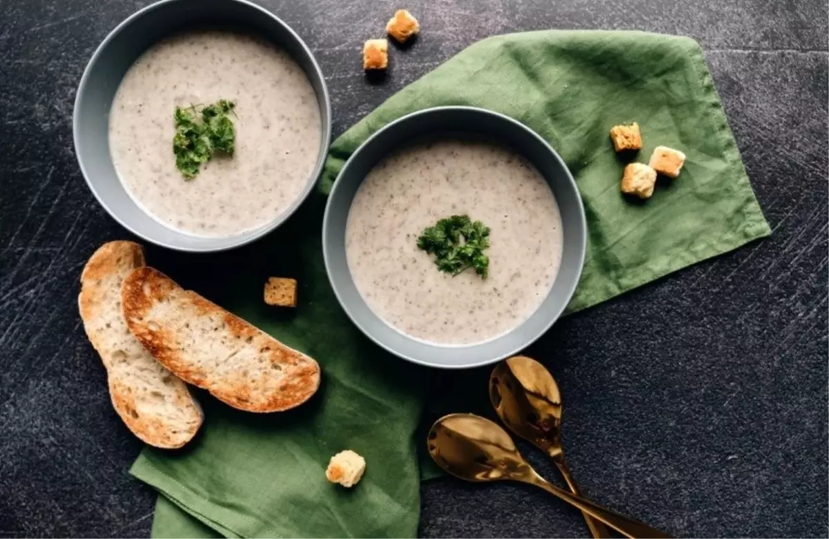 Dovga Çorbası tarifi! Masterchef Dovga Çorbası nedir, nasıl yapılır? Dovga Çorbası için gerekli malzemeler nelerdir? Dovga Çorbası hangi ülkeye ait?
