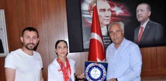 Fatma Karasu, Bronz Madalya ile Eleşkirt'e Döndü