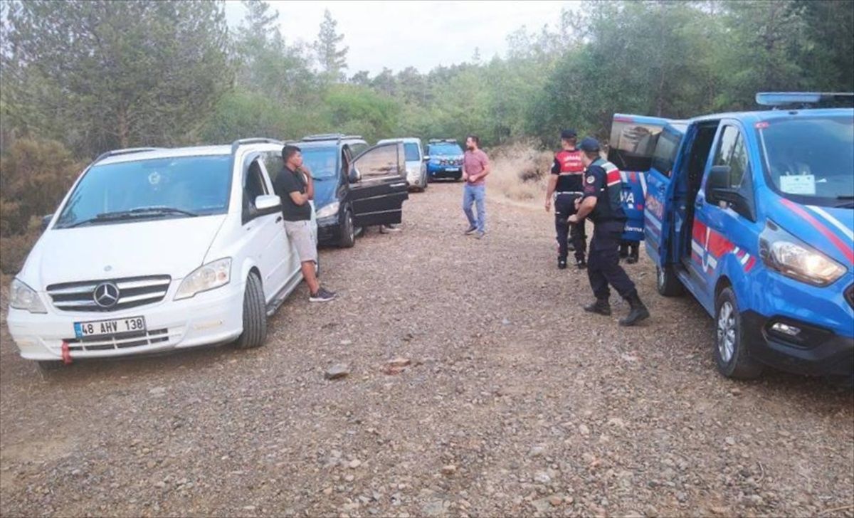 Muğla'da 20 düzensiz göçmen yakalandı, 3 organizatör tutuklandı