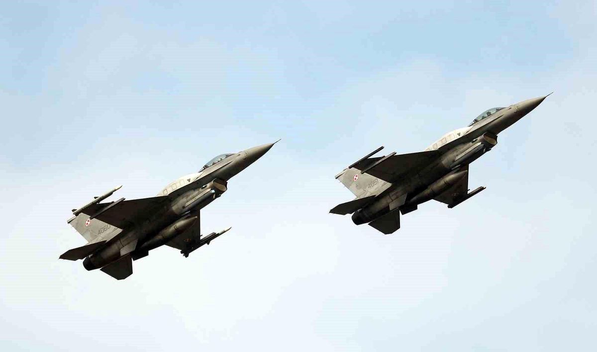 Danimarka ve Hollanda'nın ardından Norveç de Ukrayna'ya F-16 savaş uçakları gönderme kararı aldı