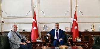 Tekirdağ Büyükşehir Belediye Başkanı Kadir Albayrak Vali Recep Soytürk'ü ziyaret etti