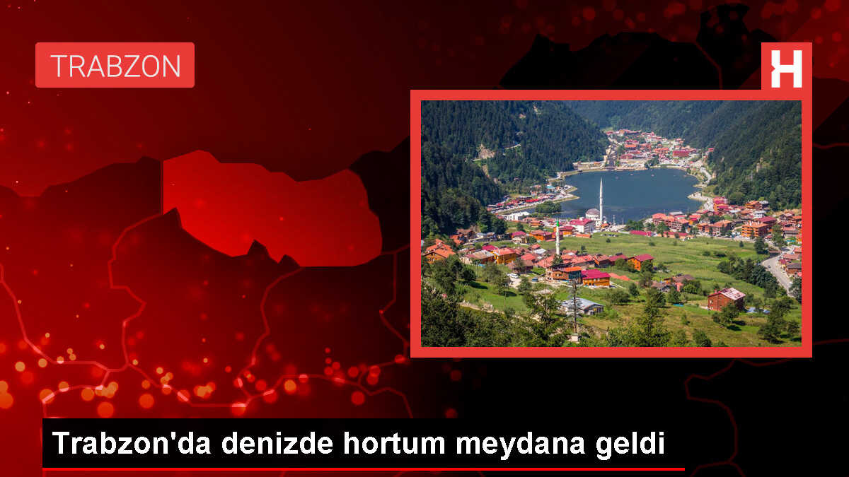 Trabzon'da denizde hortum meydana geldi