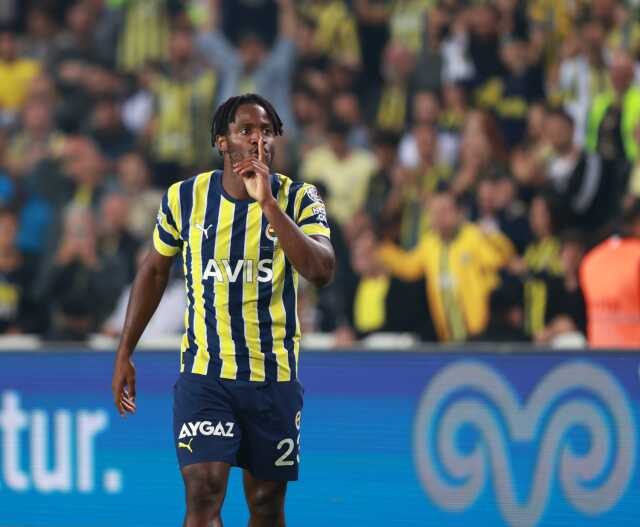 Batshuayi'ye Premier Lig ekibi Nottingham Forest'tan teklif geldi