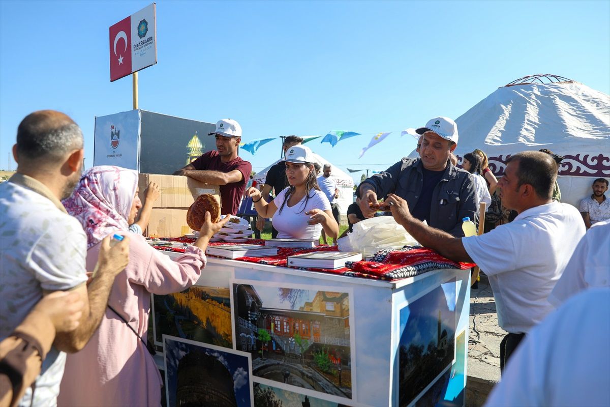 Diyarbakır Büyükşehir Belediyesi Malazgirt Zaferi'ni tanıtıyor
