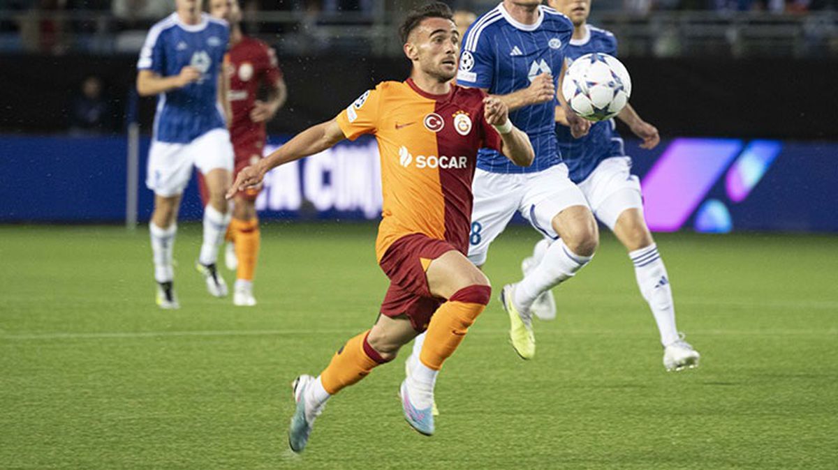 Galatasaray'ın genç yıldızı Yunus Akgün'ün İngiltere yolculuğu başladı! Yeni adresi Championship
