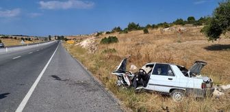 Kütahya'da Otomobil Devrildi: 1 Çocuk Hayatını Kaybetti