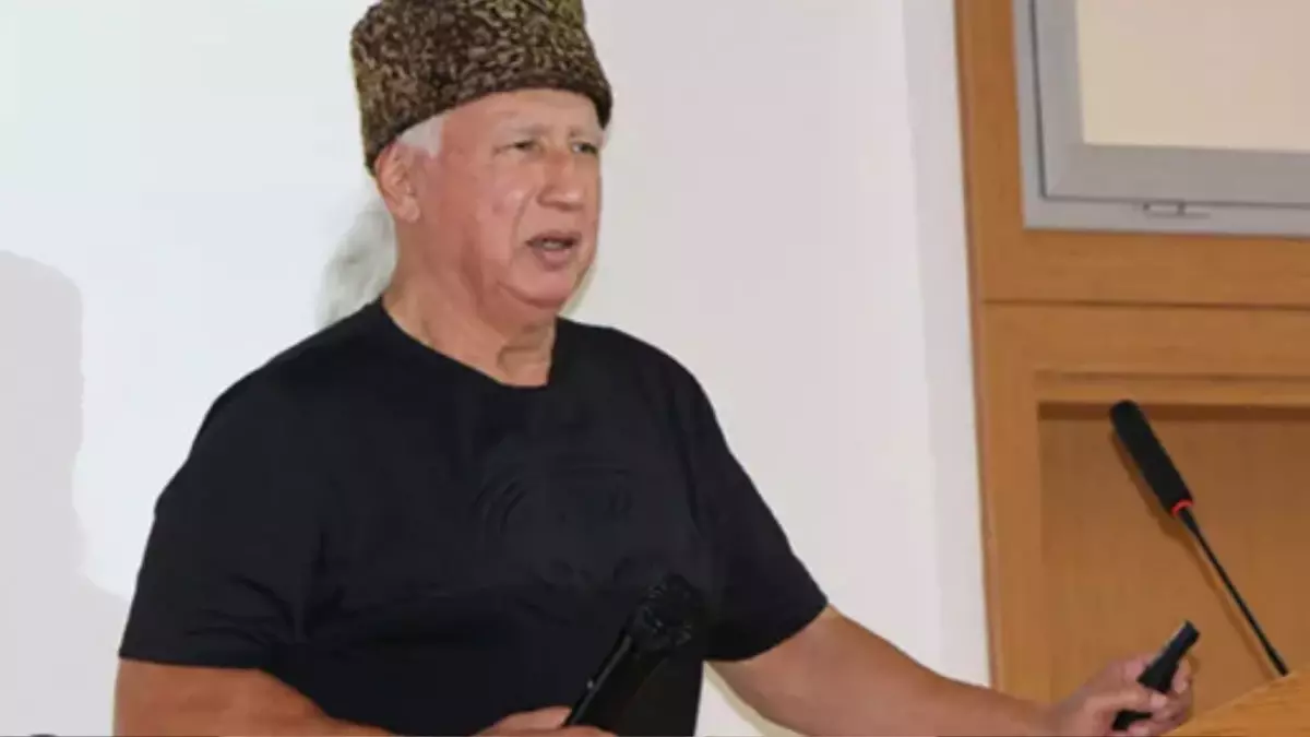 Şener Üşümezsoy sağlık durumu nasıl? Şener Üşümezsoy'a kim saldırdı, ne oldu?