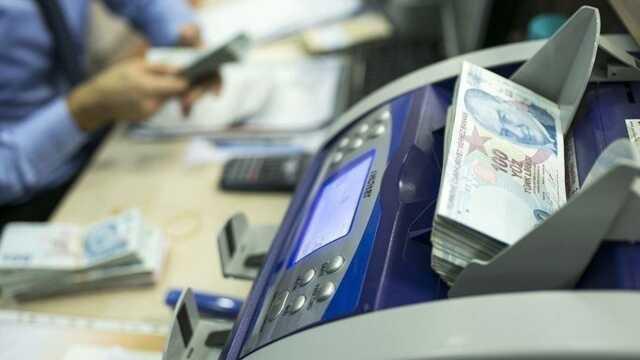 SSK, BAĞ-KUR emekli zammında 3 ihtimal masada! En düşük emekli maaşı alanlar için harekete geçildi SSK, BAĞ-KUR emekli zammında 3 ihtimal masada! En düşük emekli maaşı alanlar için harekete geçildi