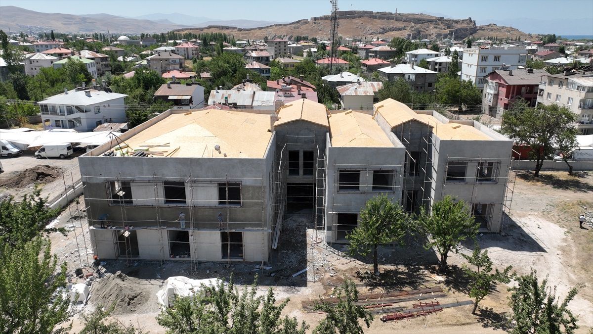 Van'da Çocuk Akademisi Projesiyle Öğrencilerin Hayalleri Gerçek Olacak