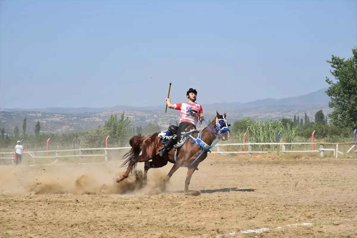 Türkiye Geleneksel Atlı Spor Dalları Federasyonu Atlı Cirit Çeyrek Final Ön Eleme Müsabakaları Başladı
