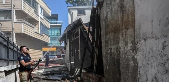 Başkentte hurdaların bulunduğu dükkanda çıkan yangın hasara neden oldu
