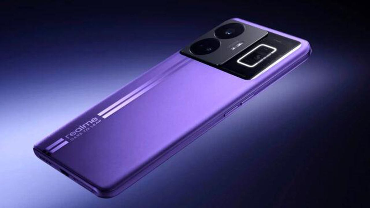 Realme GT 5 Tanıtıldı, İki Saatte Binlerce Sattı
