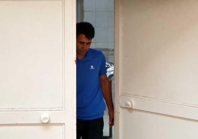 Adana'da eşi tarafından öldürülen kadının oğlu: 'Babam beni aradı anneni vurdum dedi' Adana'da eşi tarafından öldürülen kadının oğlu: 'Babam beni aradı anneni vurdum dedi'