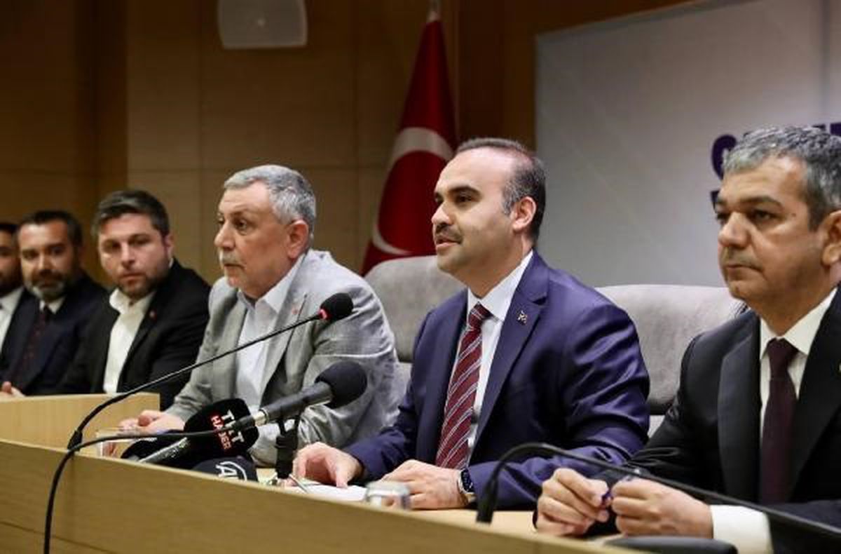 Sanayi ve Teknoloji Bakanı Kacır Elazığ'da 'Şehir Buluşmaları' programında konuştu Açıklaması