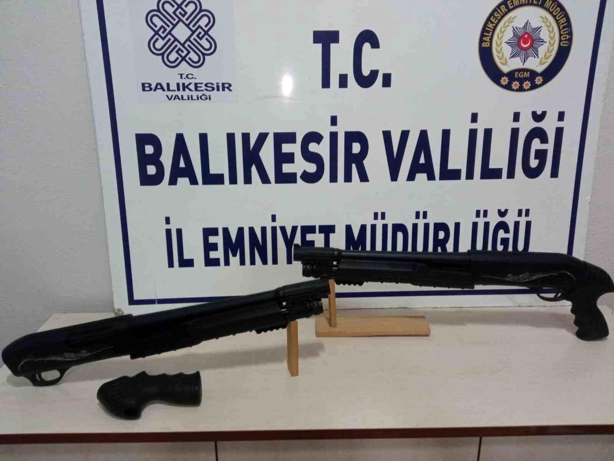 Balıkesir'de yapılan asayiş operasyonunda 180 şahıs gözaltına alındı