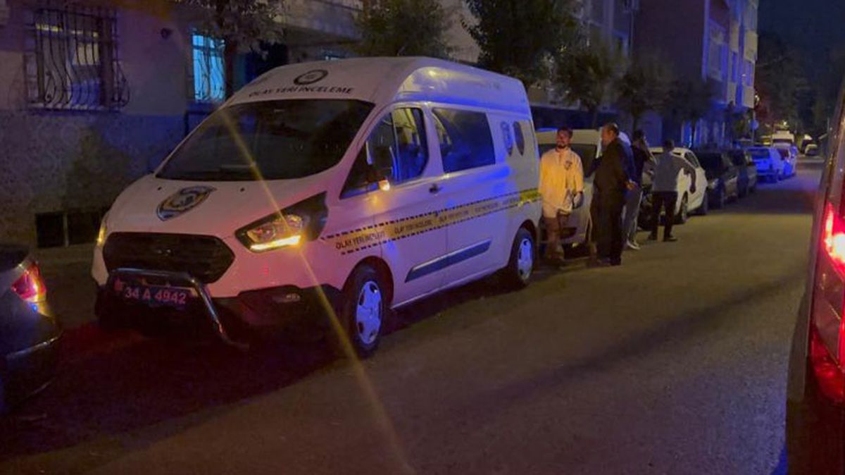 İstanbul'da cinnet getiren şahıs, önce eşini sonra kendini vurdu