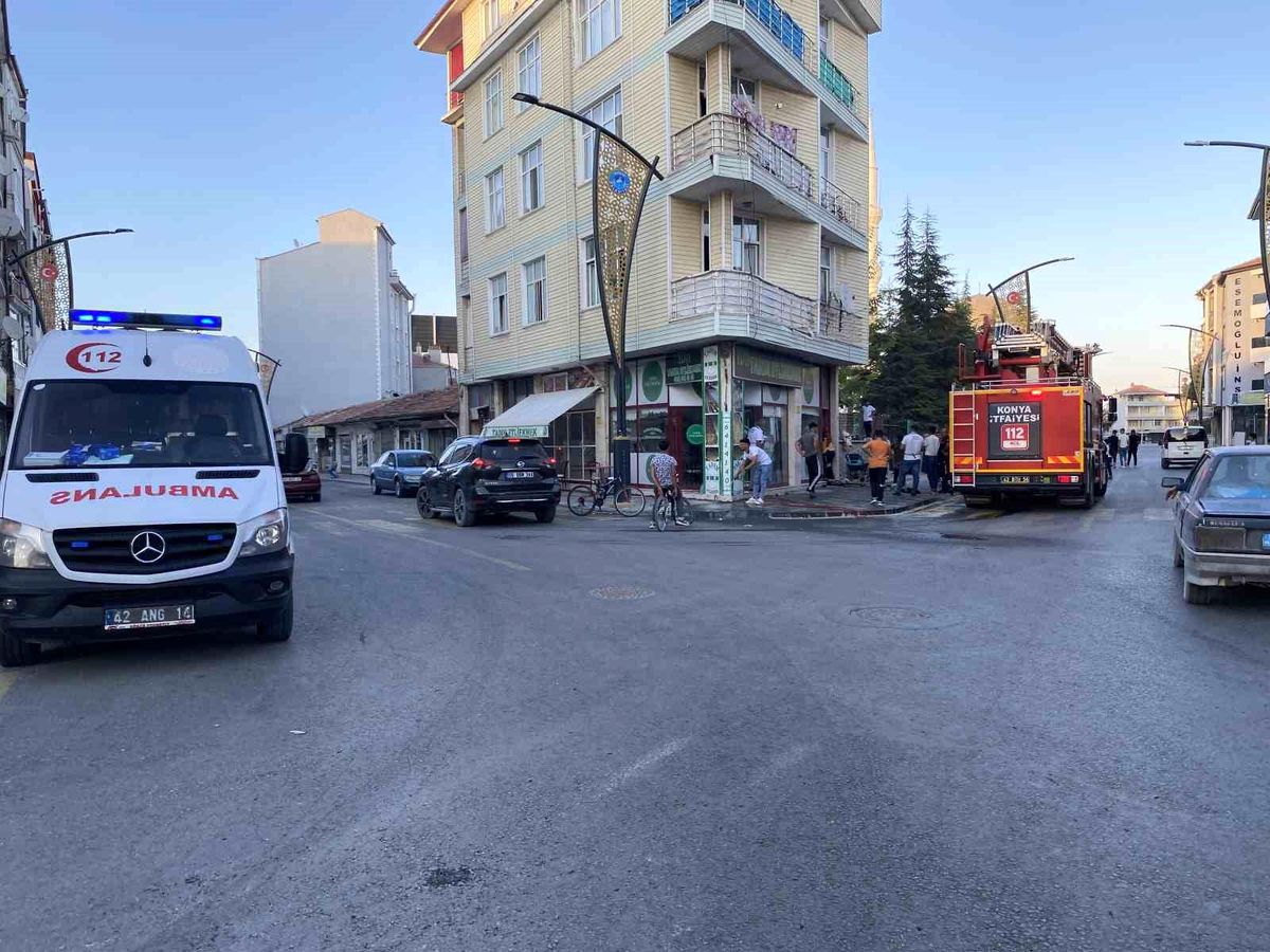 Konya'da bir binada çıkan yangında 1 kişi yaralandı