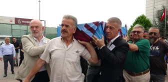 Trabzonspor'un Kurucu Başkanı Nizamettin Algan İçin Anma Töreni Düzenlendi