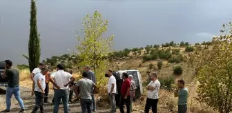 Adıyaman'da Kamyonetle Hafif Ticari Araç Çarpıştı: 3 Yaralı