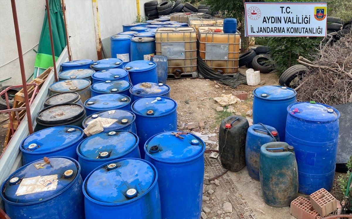 Aydın Söke'de 21 Ton Kaçak Akaryakıt Ele Geçirildi