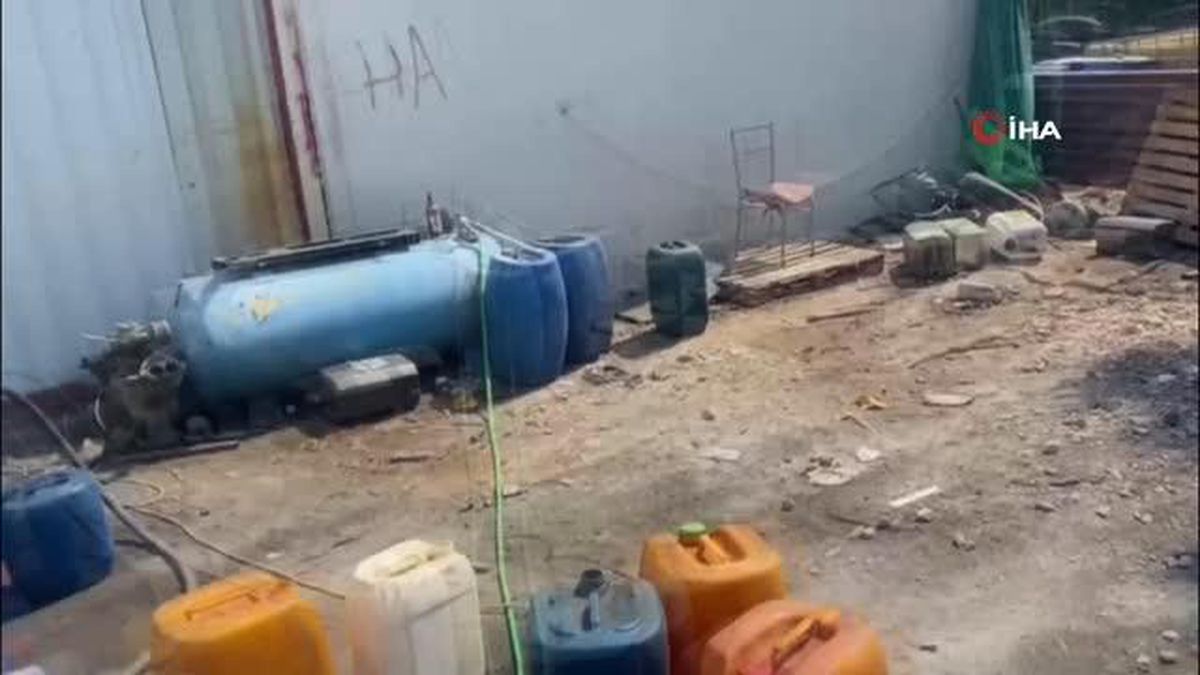 Aydın'da Oto Lastik Tamirhanesinde Kaçak Akaryakıt Operasyonu