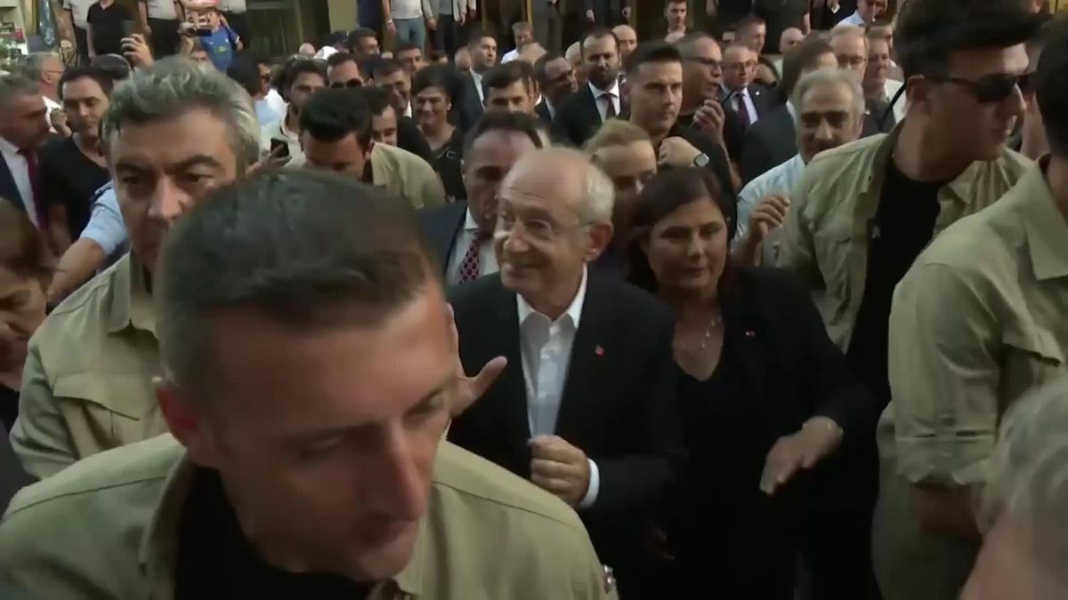 Kılıçdaroğlu Aydın'da Fener Alayı Yürüyüşüne Katıldı