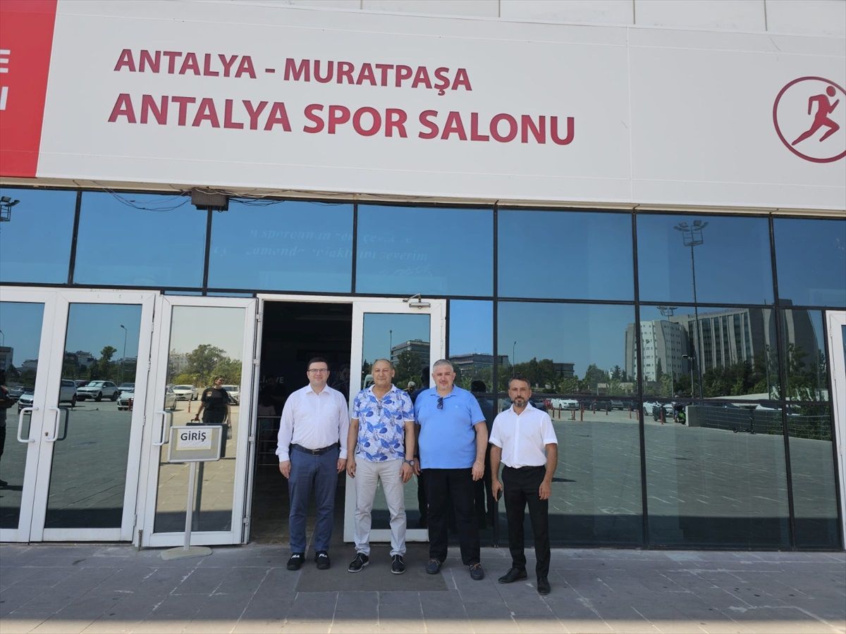 2024 Büyükler Avrupa Halter Şampiyonası için Antalya'da incelemeler yapıldı