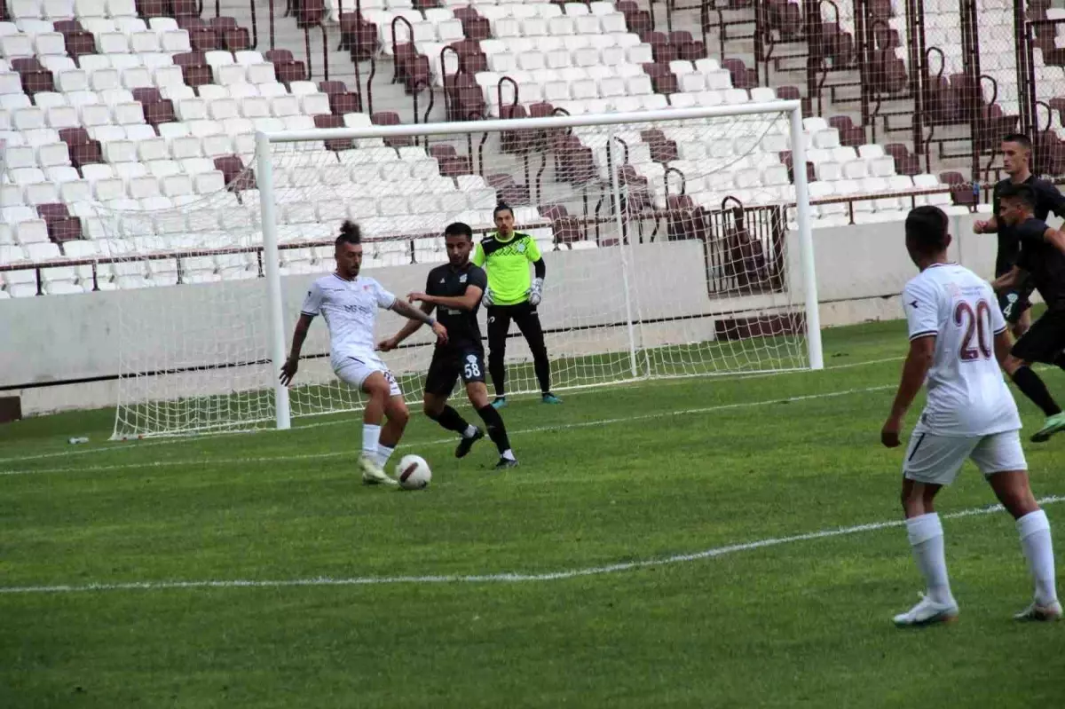 Elazığspor ile Malatya Arguvanspor Hazırlık Maçı 0-0 Sonuçlandı