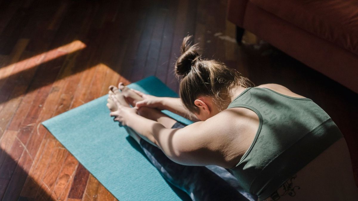 Yoga nedir ve faydaları nelerdir? Zihin ve beden sağlığına etkileri!