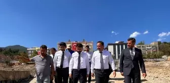 AK Parti Karabük Milletvekilleri Millet Bahçesi İnşaatını İnceledi