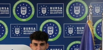 Bursa Büyükşehir Belediyespor, Onur Kaya'yı transfer etti