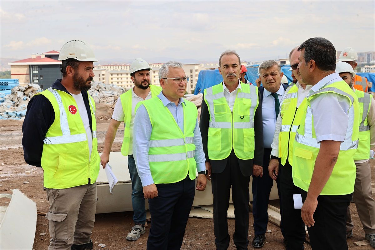Sivas'ta Cumhuriyet Üniversitesi Tıp Fakültesi Hastanesi 2024'te tamamlanacak