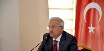Aksaray Valisi Kumbuzoğlu, kentteki gazetecilerle buluştu