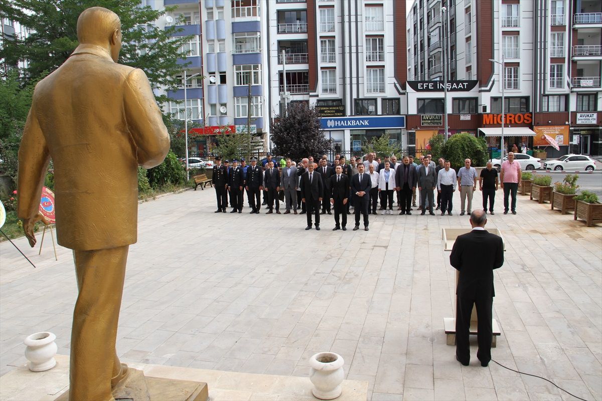 Atatürk'ün Suşehri'ne gelişinin 104. yılı törenle kutlandı