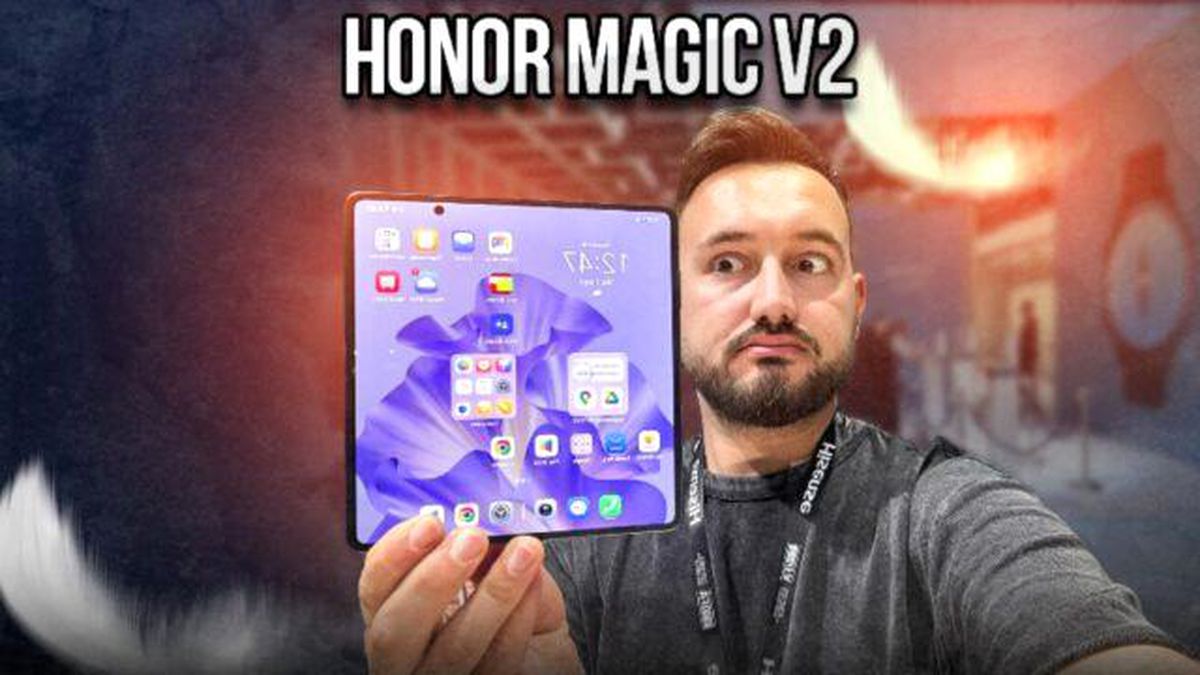 Honor Magic V2 Dünya Çapında Satışa Sunuldu