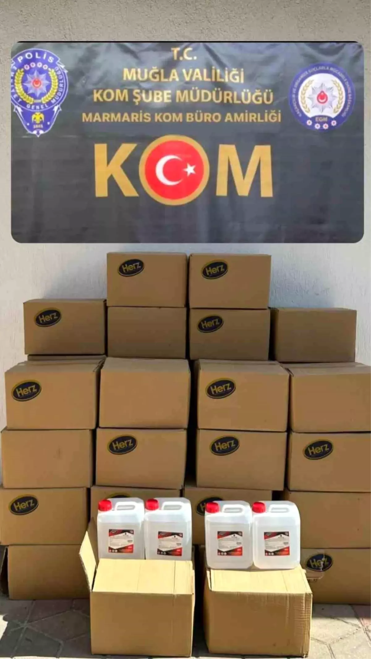 Marmaris'te bin 500 litre etil alkol ele geçirildi