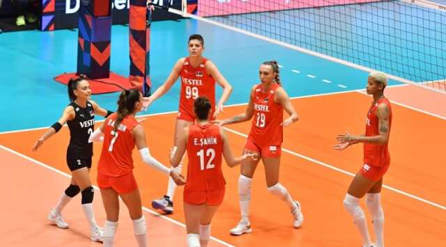 Voleybolda 5. set kaç sayıyla oynanır?