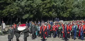 Yargıtay Başkanı Mehmet Akarca Anıtkabir'i ziyaret etti