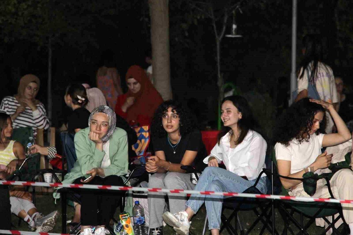 'Yaz Akşamları Konserleri' ve 'Sinema Günleri' büyük ilgi gördü