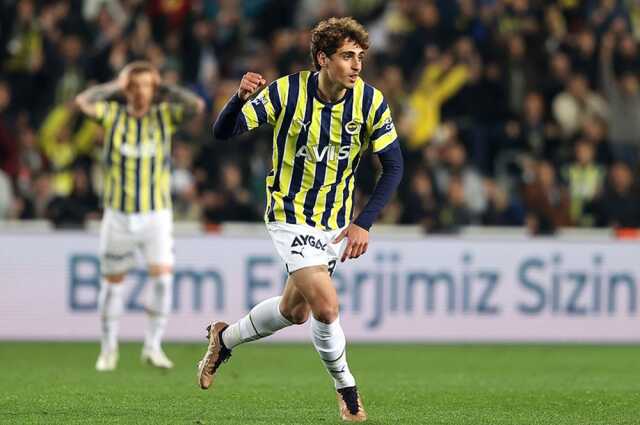 Acun Ilıcalı'dan şaşırtan transfer! Fenerbahçe'nin Miami doğumlu genç yıldızı, Hull City'de