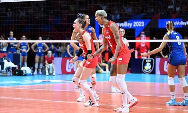 Avrupa, Filenin Sultanları'nın İtalya karşısındaki tarihi geri dönüşünü konuşuyor Avrupa, Filenin Sultanları'nın İtalya karşısındaki tarihi geri dönüşünü konuşuyor