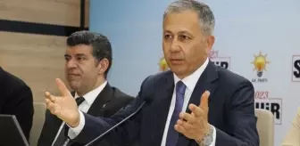 Bakan Yerlikaya: Göçmen kaçakçılığı organizatörlerinin nefesini keseceğiz